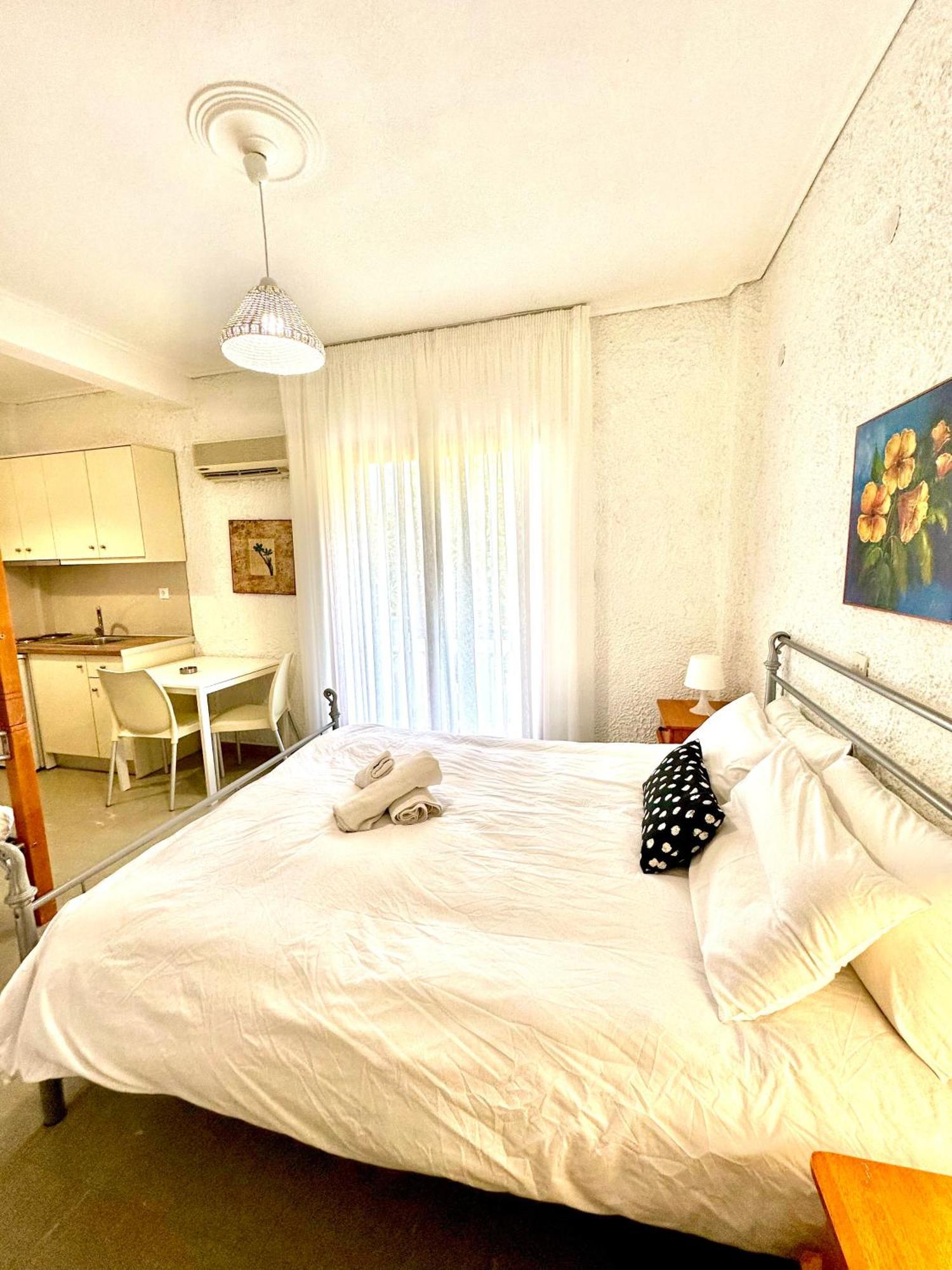 Katerina Apartments Néos Pírgos Pokój zdjęcie