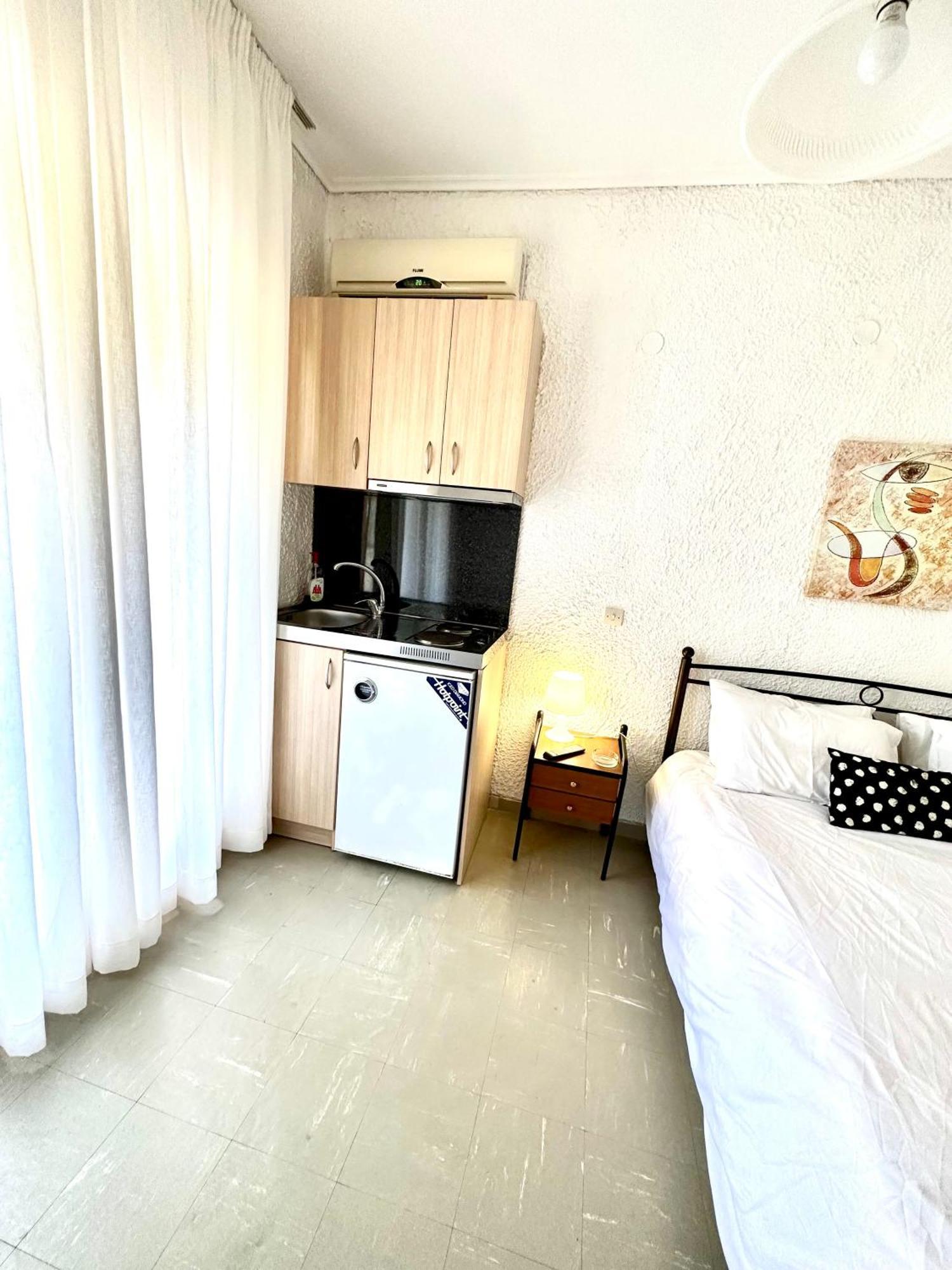Katerina Apartments Néos Pírgos Pokój zdjęcie