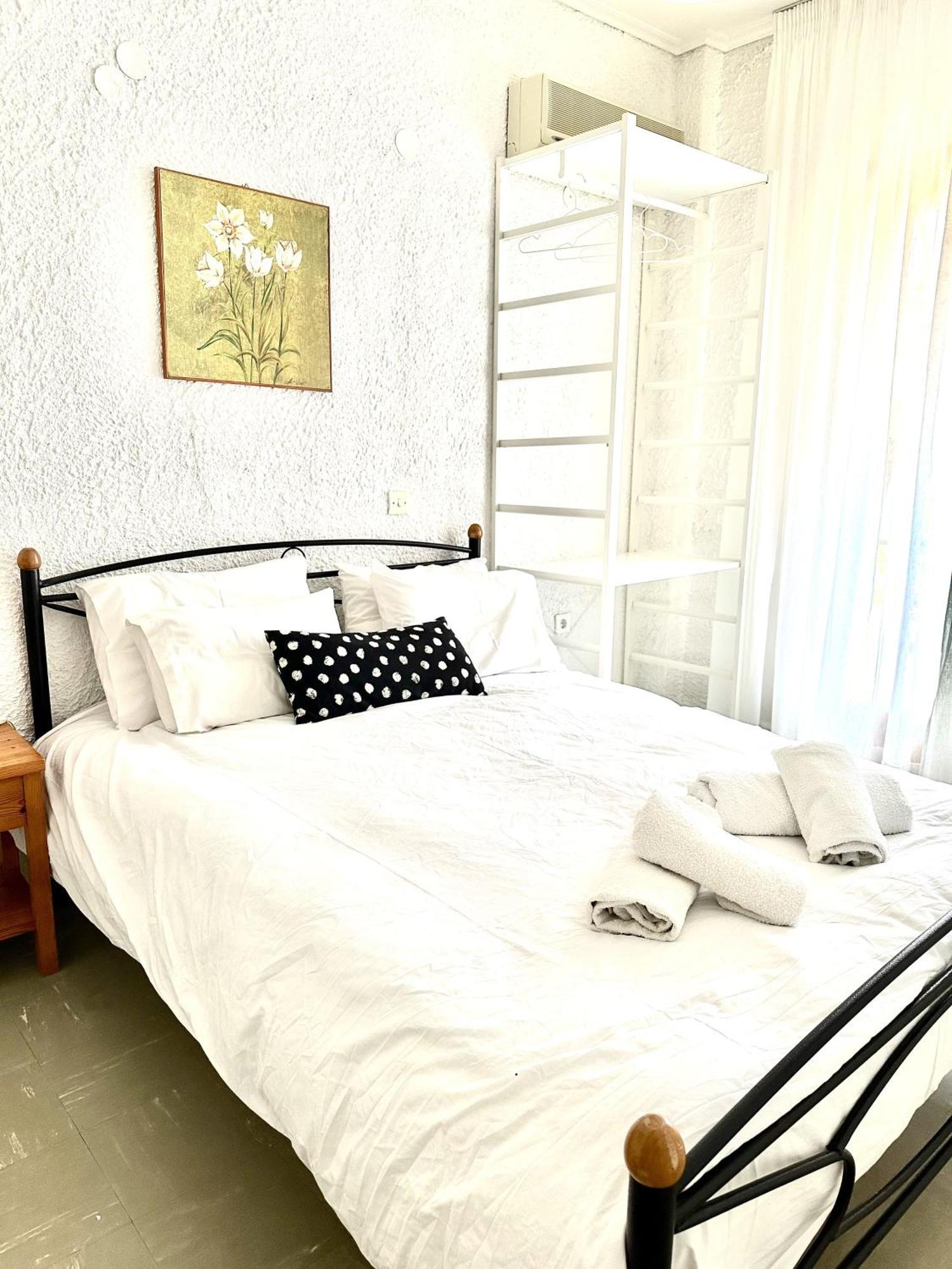 Katerina Apartments Néos Pírgos Pokój zdjęcie